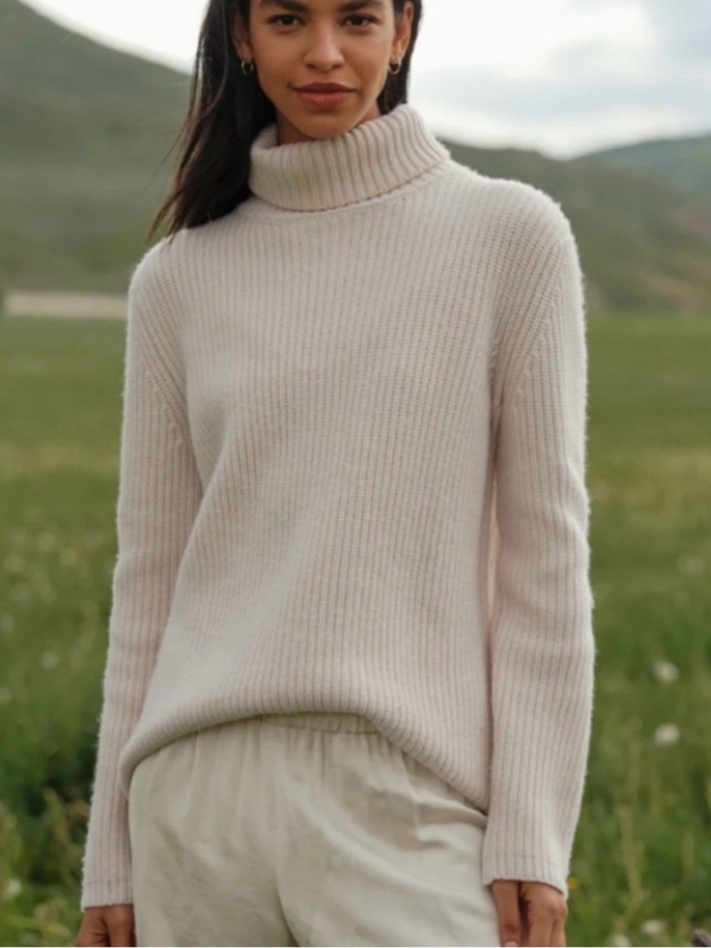 Turtleneck Ribbed Sweater - Cream